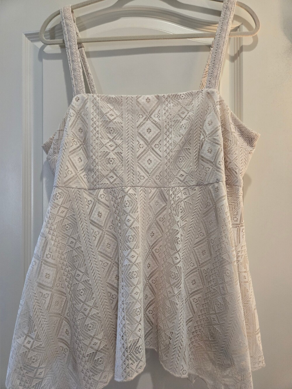 Torrid, Lace Overlay Ivory Tank Cami, Size 0